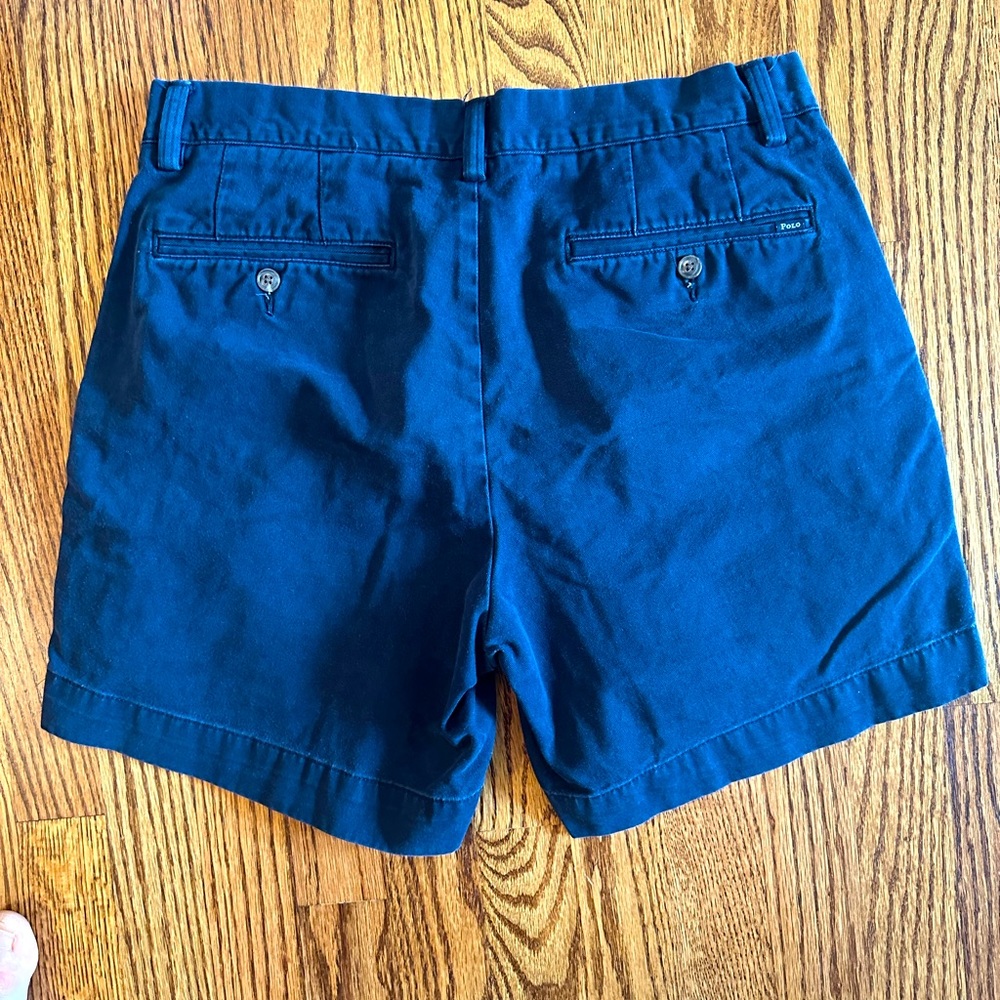 Pre-loved Polo shorts! Classic 6” inseam.